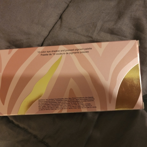 VIOLET VOSS Sunkissed Pro Series Eyeshadow - Picture 3 of 4